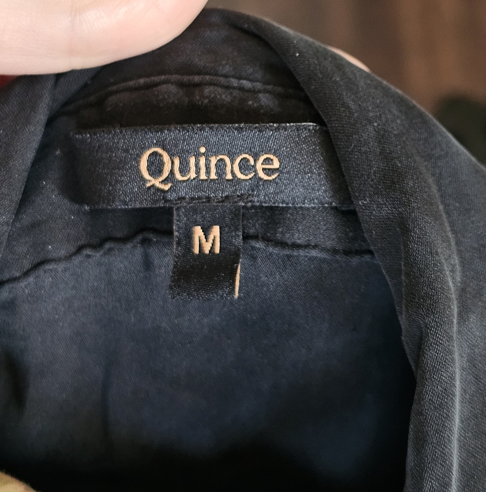Quince Washable Stretch Silk Puff Sleeve Blouse Black - Picture 6 of 9